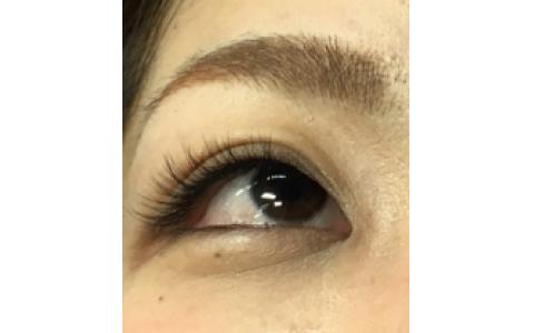 美容室 美容院 ヘアサロンのまつげエクステ専門店 Irie